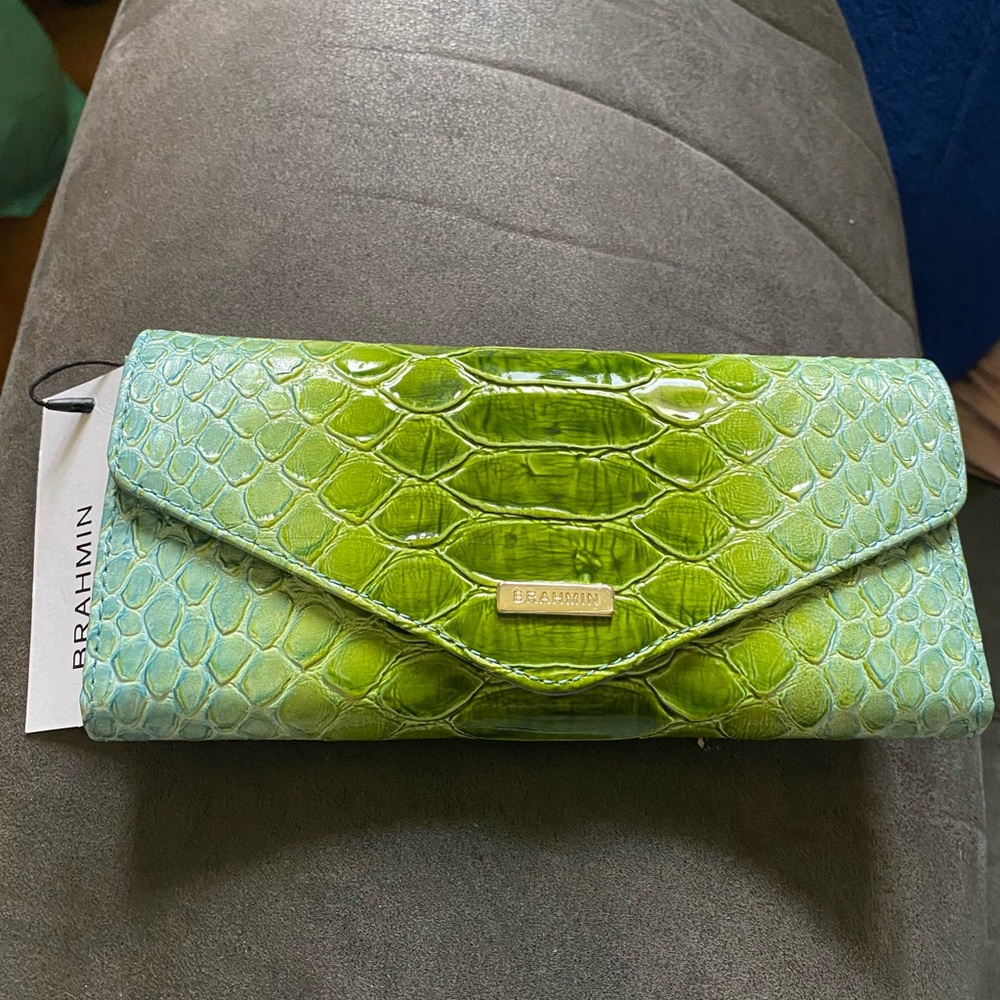 nwt brahmin wallet